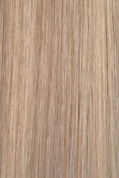 Close up of Loxys Pearl extensions