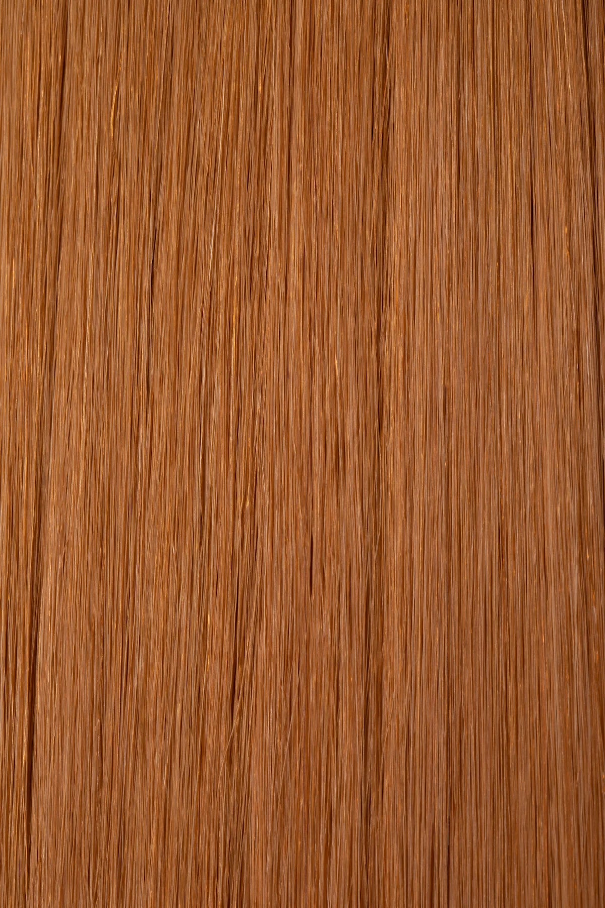 Close up of Loxys Sahara hair extensions